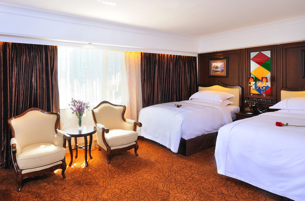 Hotel Beverly Plaza Macau Exterior foto